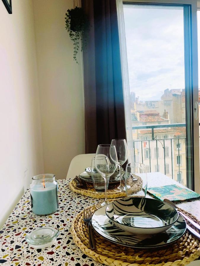 Nice Place Near Vieux Port Apartment Marseille Bagian luar foto